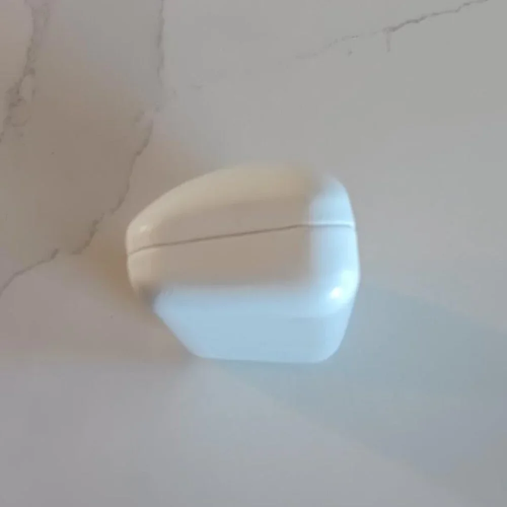 CHLOE Eyeglass Case Clam Shell Faux Leather White with Light Yellow Interior